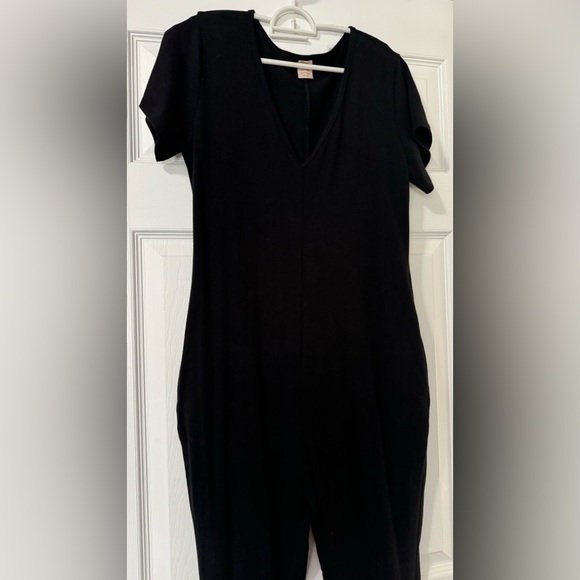 Super comfy one piece! - Picture 4 of 5